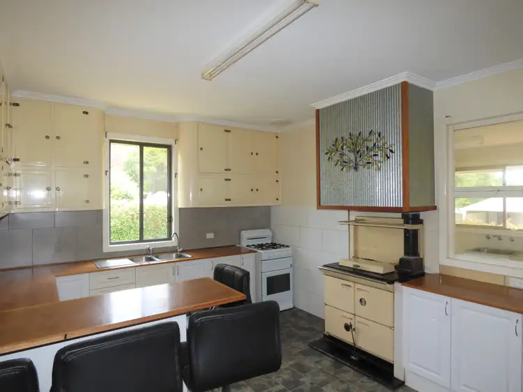 Second view of Homely house listing, 7-9 Stanley Rd, Stanley VIC 3747