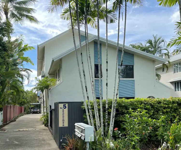 5 Garrick St