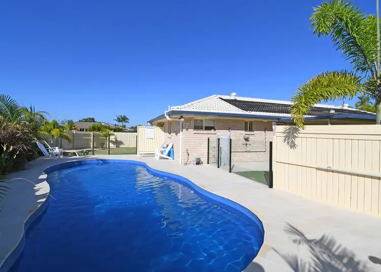 27 Kookaburra Dr, Eli Waters QLD 4655