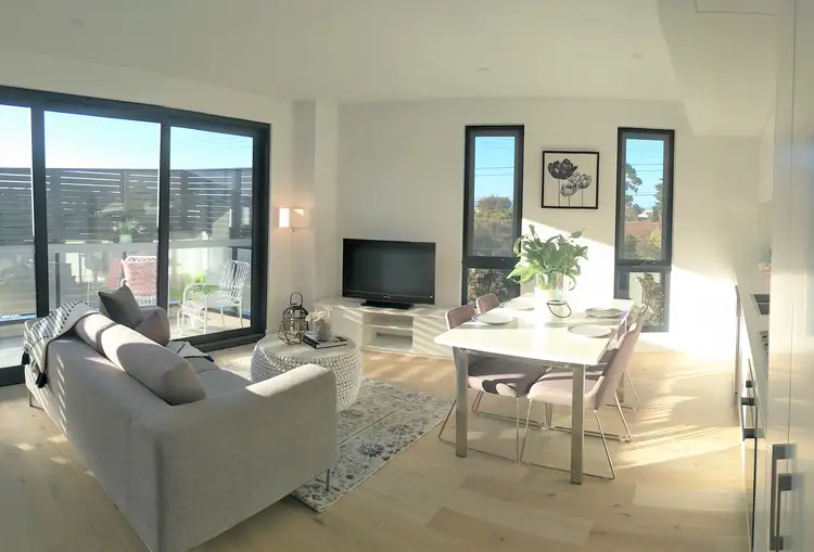 Second view of Homely unit listing, 437 Main St, Mordialloc VIC 3195