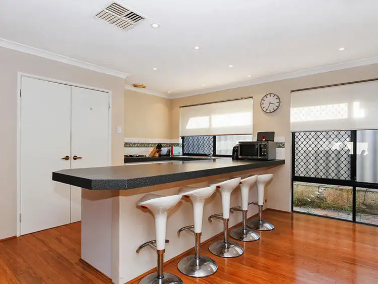 Second view of Homely house listing, 20 Arbroath Cir, Kinross WA 6028