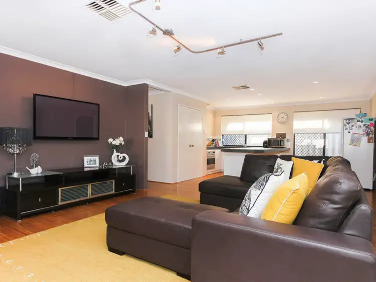 Sixth view of Homely house listing, 20 Arbroath Cir, Kinross WA 6028