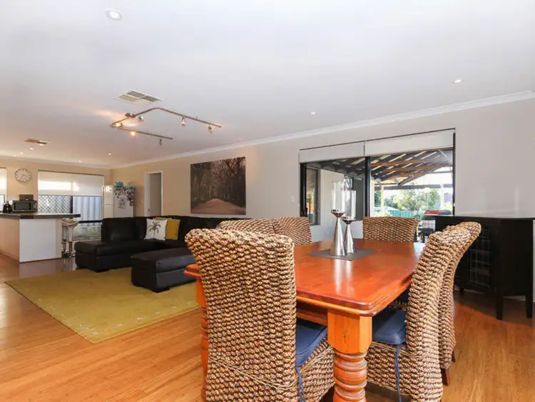 Seventh view of Homely house listing, 20 Arbroath Cir, Kinross WA 6028