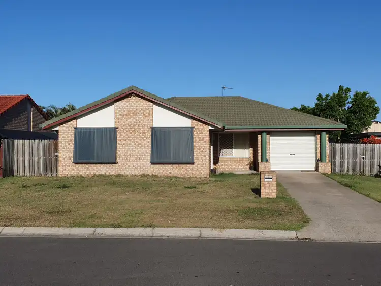 27 Wide Bay Dr, Eli Waters QLD 4655