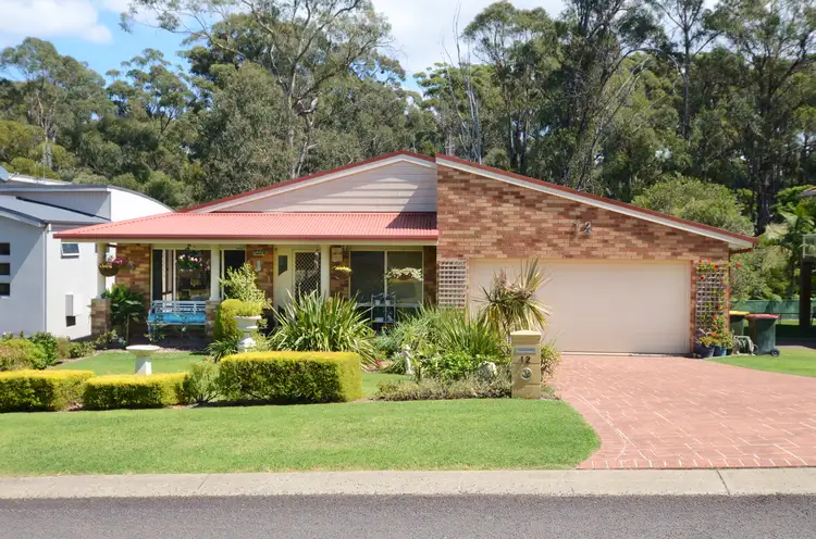12 Bellevue Pl, Eden NSW 2551