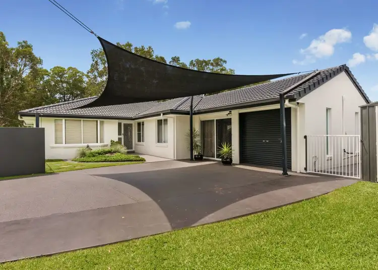 2 Lady Musgrave Dr, Mountain Creek QLD 4557