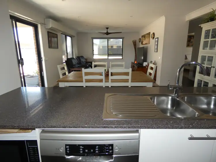 Fourth view of Homely house listing, 8 Flaxlily Ct, Bairnsdale VIC 3875