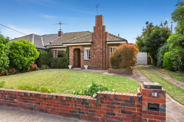 8A Louise St, Brighton East VIC 3187