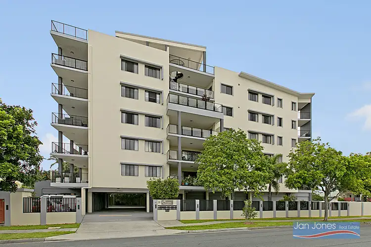 Second view of Homely unit listing, 3/11 Dix Street, Redcliffe QLD 4020