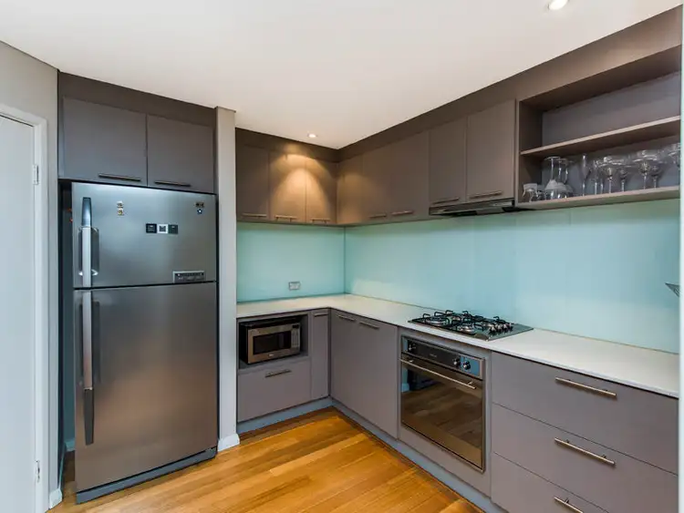 Fifth view of Homely unit listing, Unit 1/33 Breakwater Parade, Mandurah WA 6210
