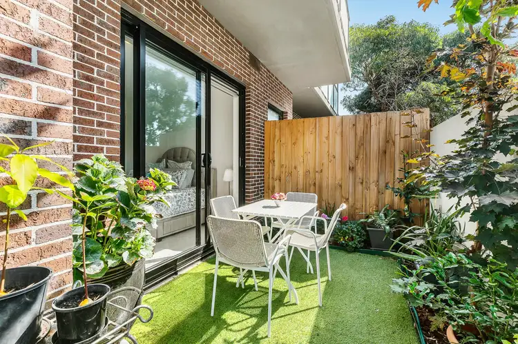 Third view of Homely apartment listing, Unit 14/7 Cowra St, Brighton VIC 3186