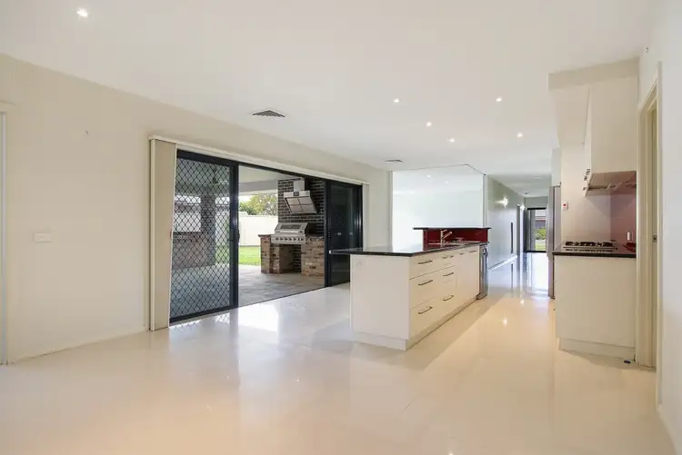 Second view of Homely house listing, 6 Fraser Ct, Corowa NSW 2646