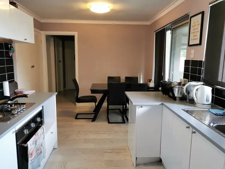Second view of Homely house listing, 3 Baxendale Way, Camillo WA 6111