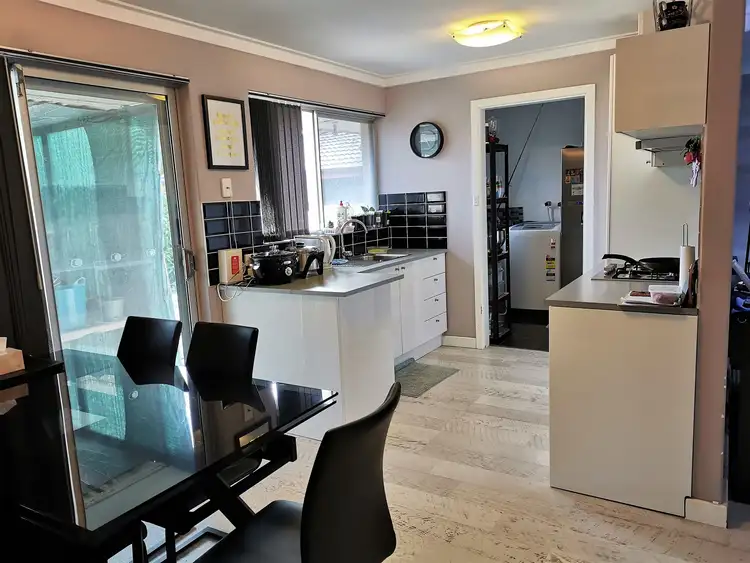 Fourth view of Homely house listing, 3 Baxendale Way, Camillo WA 6111