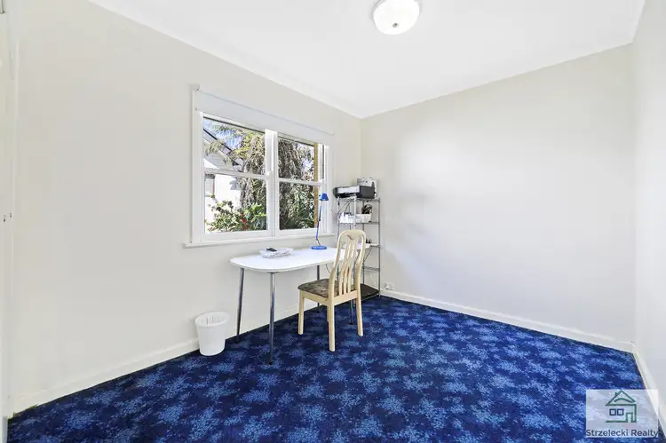 Fifth view of Homely house listing, 6 Graeme St, Moe VIC 3825