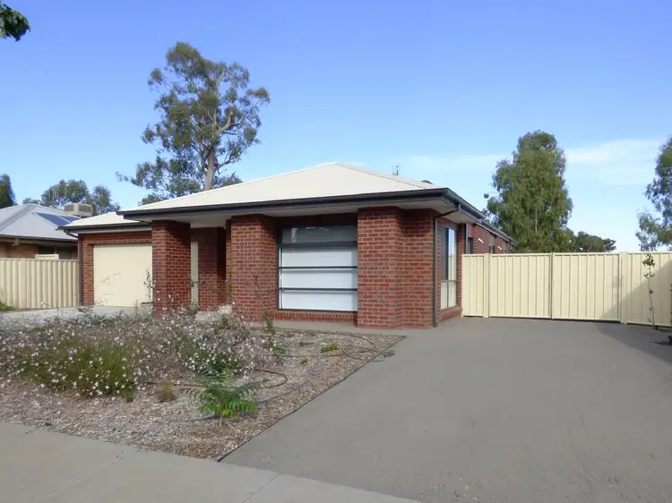 Main view of Homely house listing, 7 The Culdesac, Benalla VIC 3672