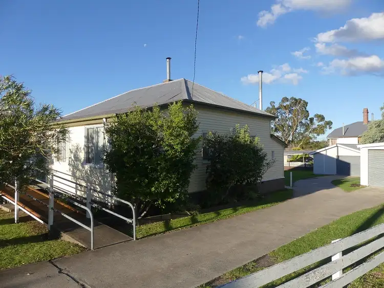 Fifth view of Homely house listing, 9 Mcgregor Tce, Stanthorpe QLD 4380