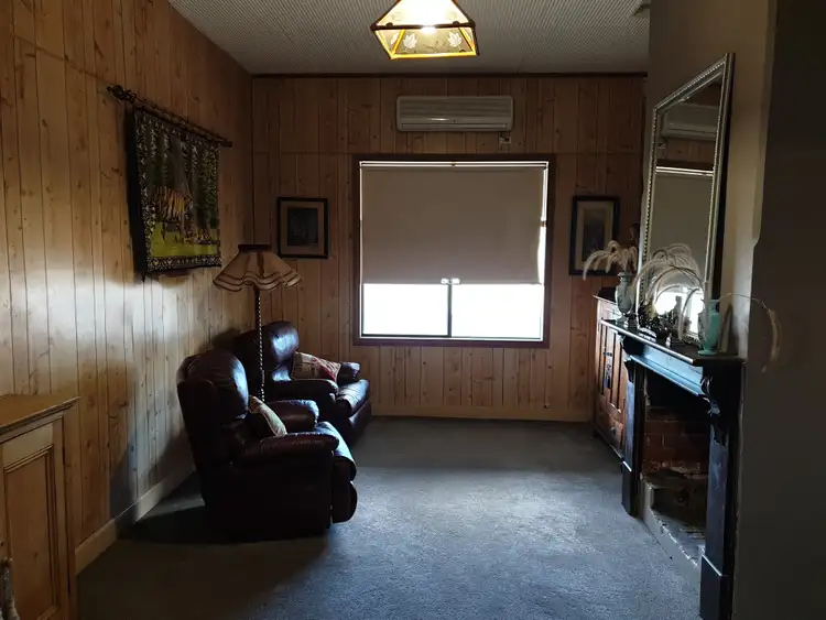 Fifth view of Homely house listing, 923 Port Victoria Rd, South Kilkerran SA 5573