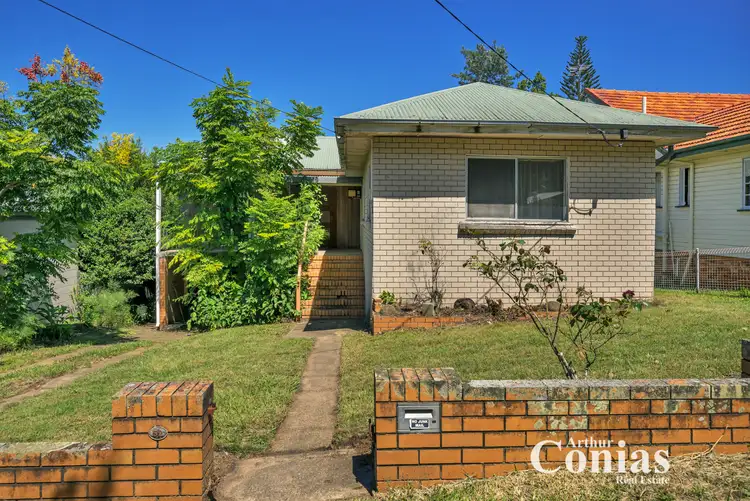 52 St Johns Ave, Ashgrove QLD 4060