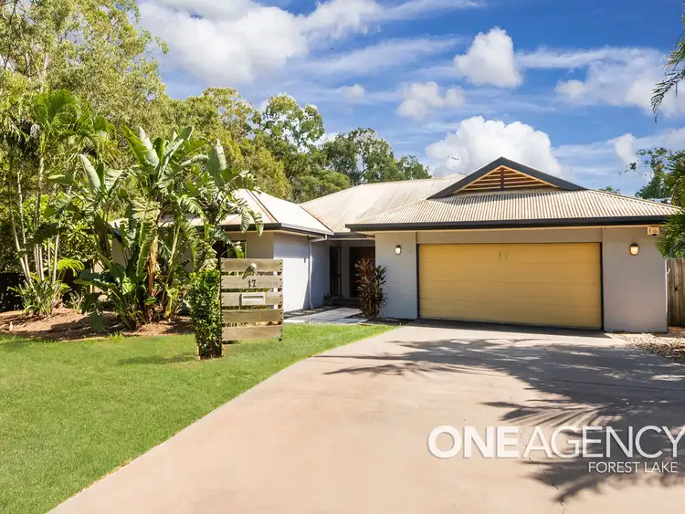 17 Crediton Place, Forest Lake QLD 4078