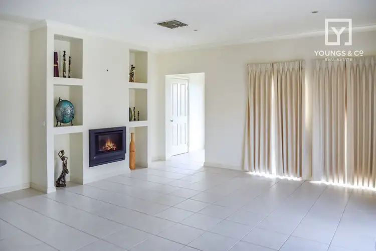 Second view of Homely house listing, 7 Lewis Ct, Mooroopna VIC 3629