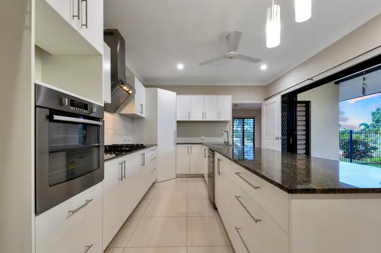 7 Trainer Street, Muirhead NT 810