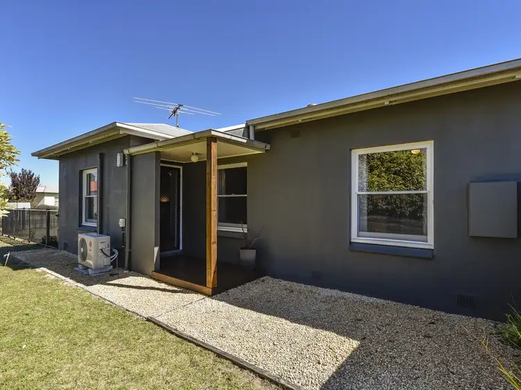 54 Portland St, Penola SA 5277