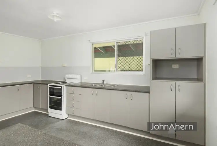 Sixth view of Homely house listing, 686 Kingston Rd, Loganlea QLD 4131