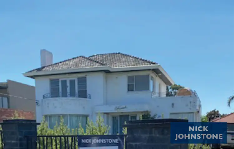 44 Beach Rd, Mentone VIC 3194
