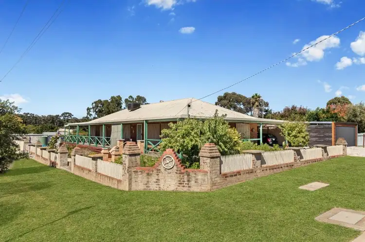 156 Simpsons Rd