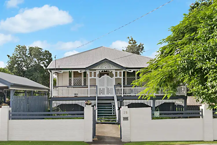25 Thurso St, North Booval QLD 4304