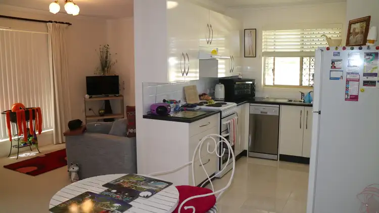 Fifth view of Homely unit listing, Unit 1/25 Mcaneny St, Redcliffe QLD 4020