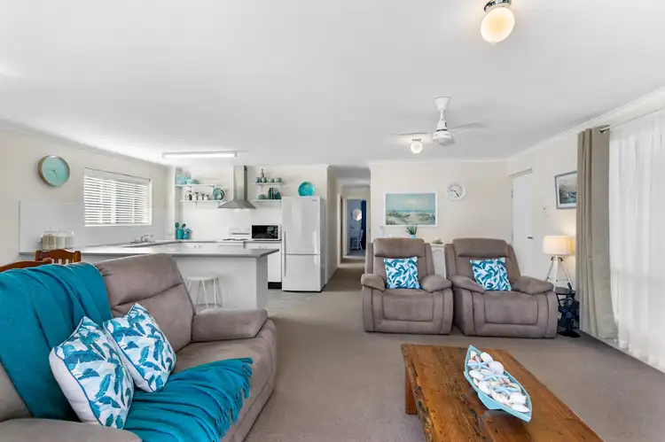 Sixth view of Homely unit listing, Unit 1/16 Bibimulya St, Bellara QLD 4507