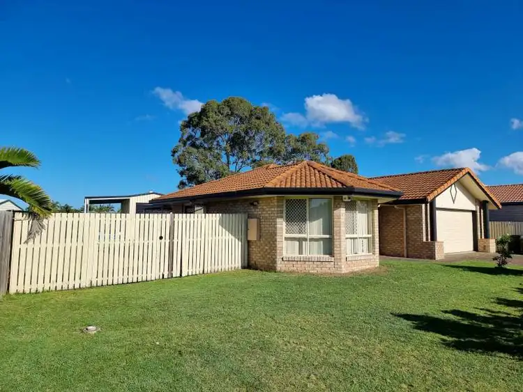 48 Kookaburra Dr, Eli Waters QLD 4655