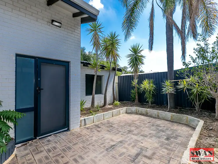 Fifth view of Homely house listing, 8 Woodbridge Cl, Swan View WA 6056