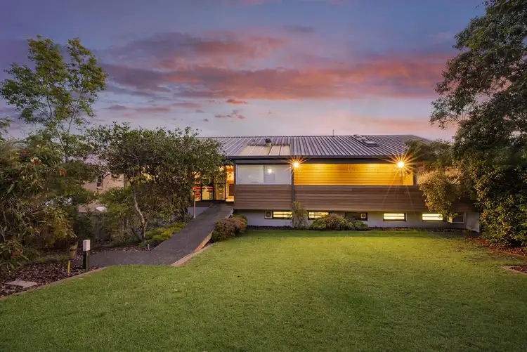 43 Oakmont Cres, Albany Creek QLD 4035