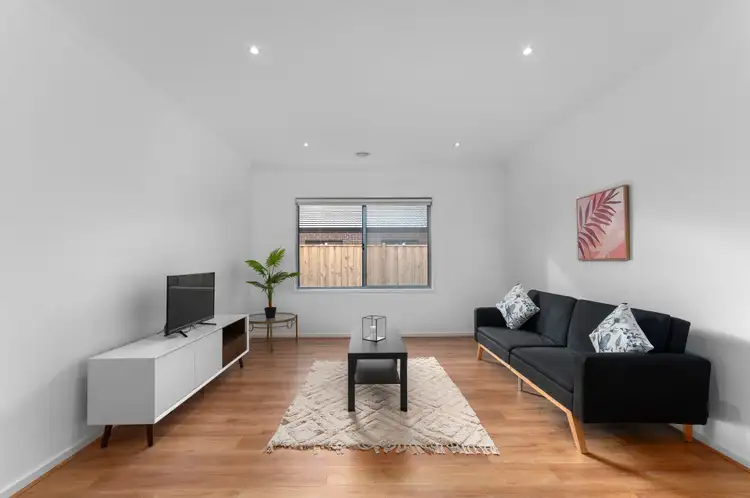 Fourth view of Homely house listing, 7 Carisbrooke Dr, Warragul VIC 3820