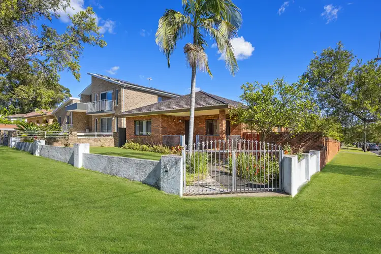 26 Lavender Ave, Punchbowl NSW 2196