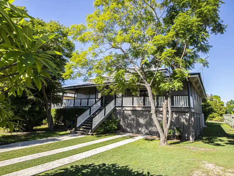 49 Richmond St