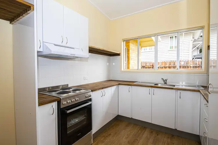 Main view of Homely unit listing, 2/13 Milton Street, Maryborough QLD 4650