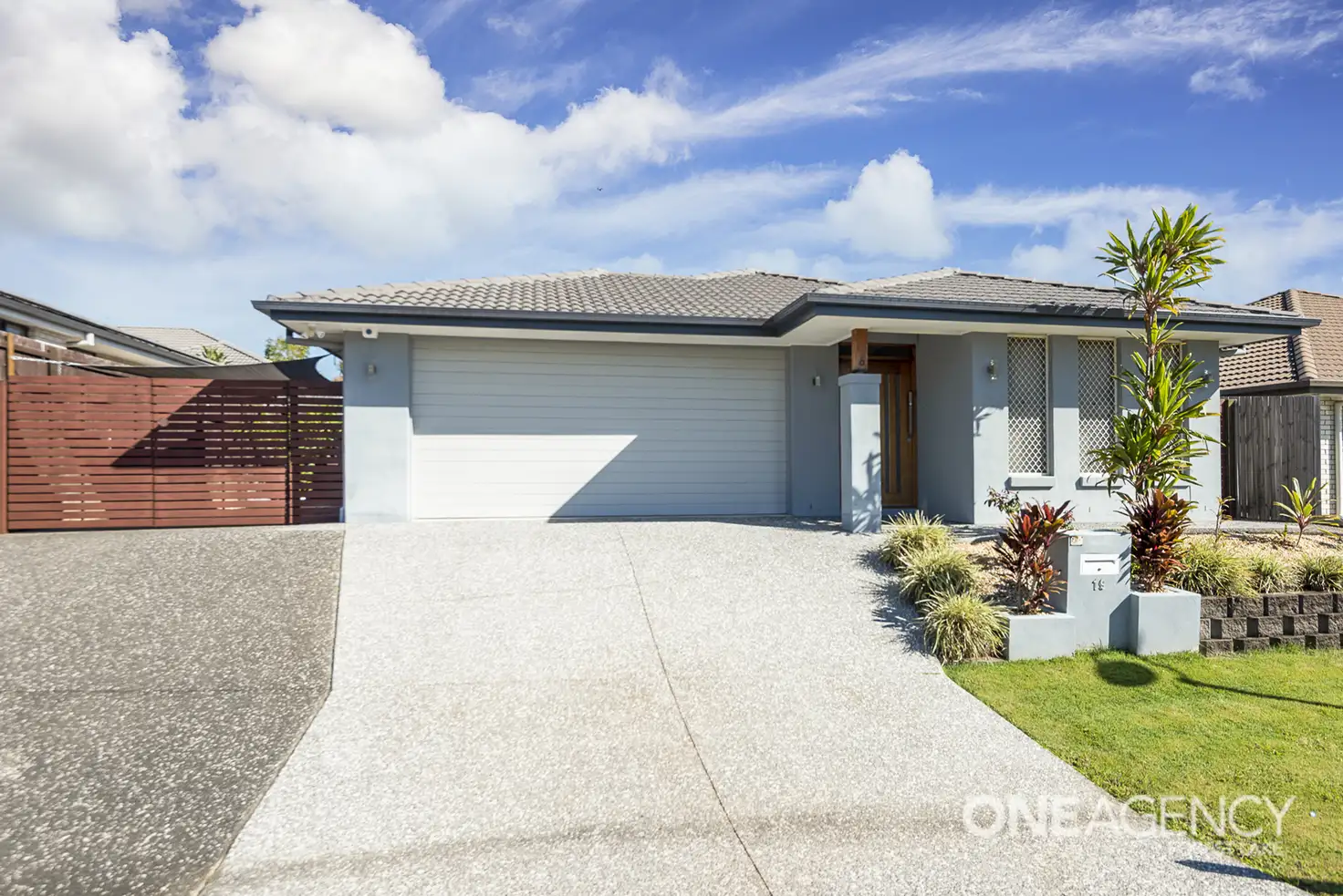 Main view of Homely house listing, 19 Giancarlo Cres, Doolandella QLD 4077