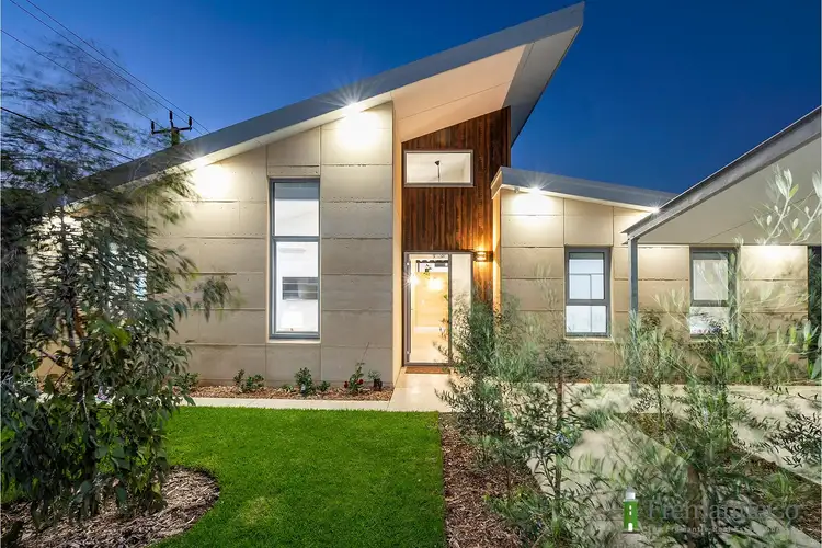 2A Jeffery St, Beaconsfield WA 6162