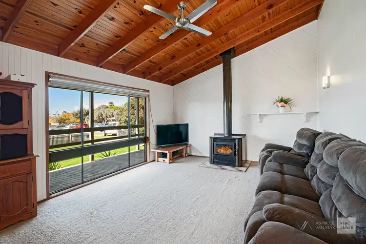 Second view of Homely house listing, 14 Morgan St, Bairnsdale VIC 3875