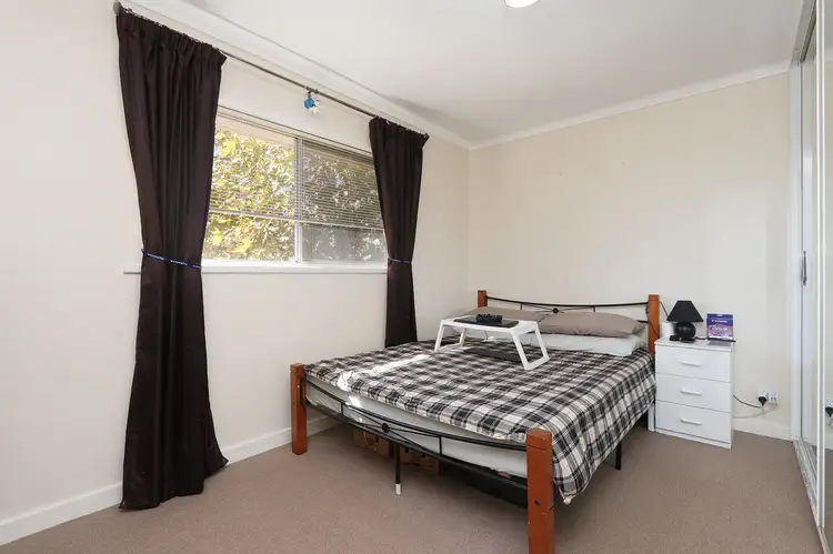 Fifth view of Homely apartment listing, Unit 15/14 Canham Way, Orelia WA 6167