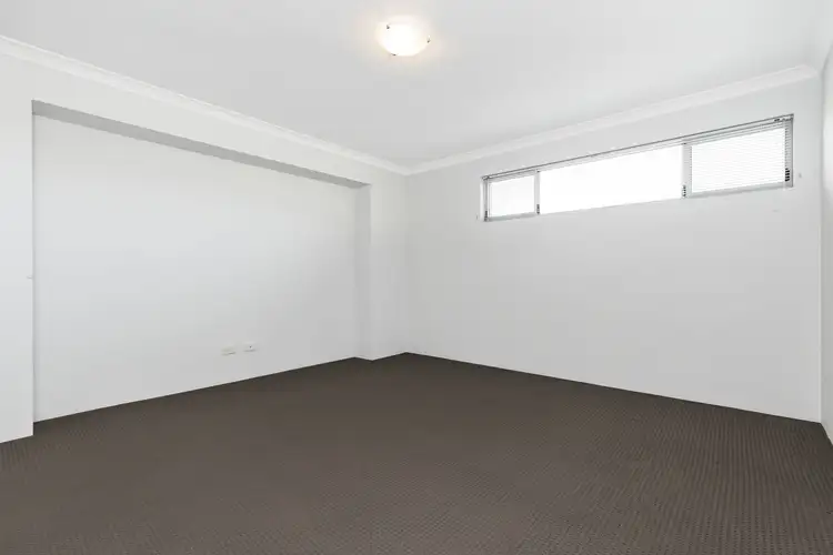 Fourth view of Homely house listing, 2 Seagull Vista, Jindalee WA 6036