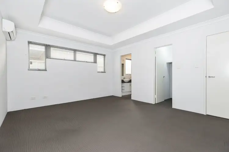 Fifth view of Homely house listing, 2 Seagull Vista, Jindalee WA 6036