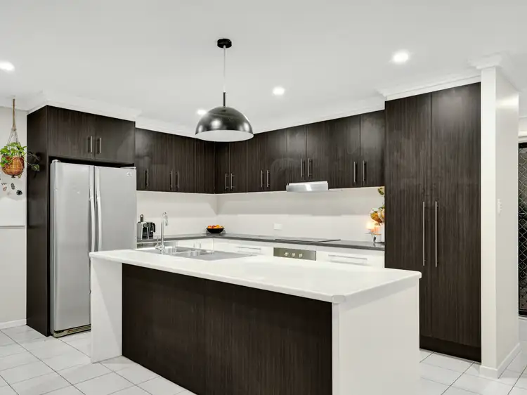 Fifth view of Homely house listing, 27 Karen Ct, Redbank Plains QLD 4301