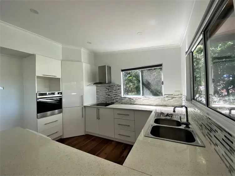 Sixth view of Homely house listing, 2 Waterside Dr, Macleay Island QLD 4184
