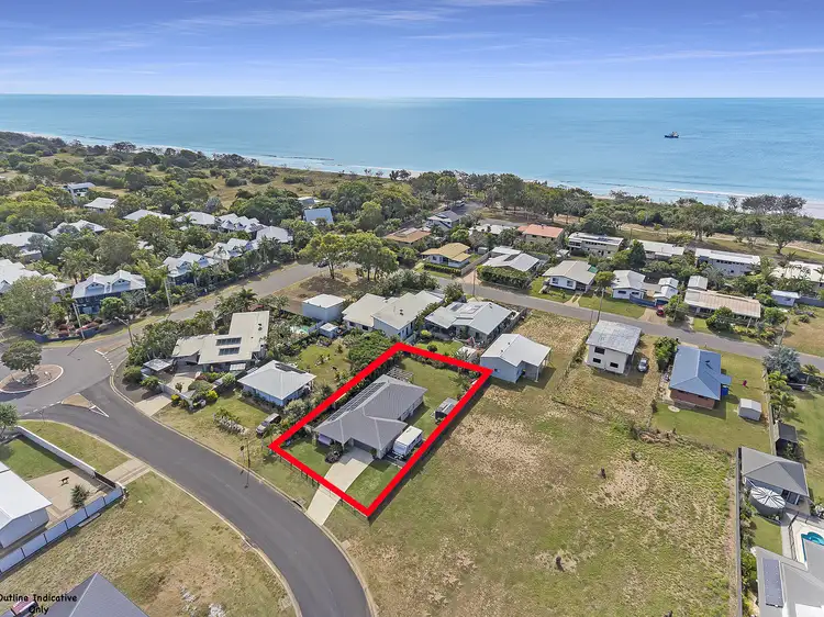 54 Acacia St, Moore Park Beach QLD 4670