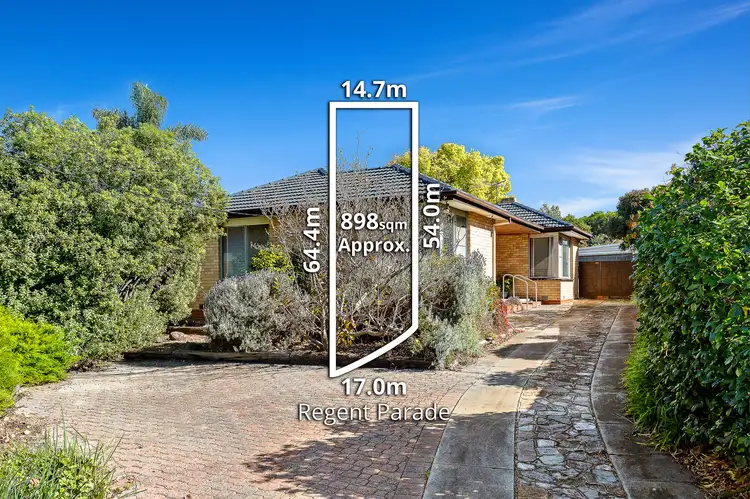 37 Regent Pde, Cheltenham VIC 3192